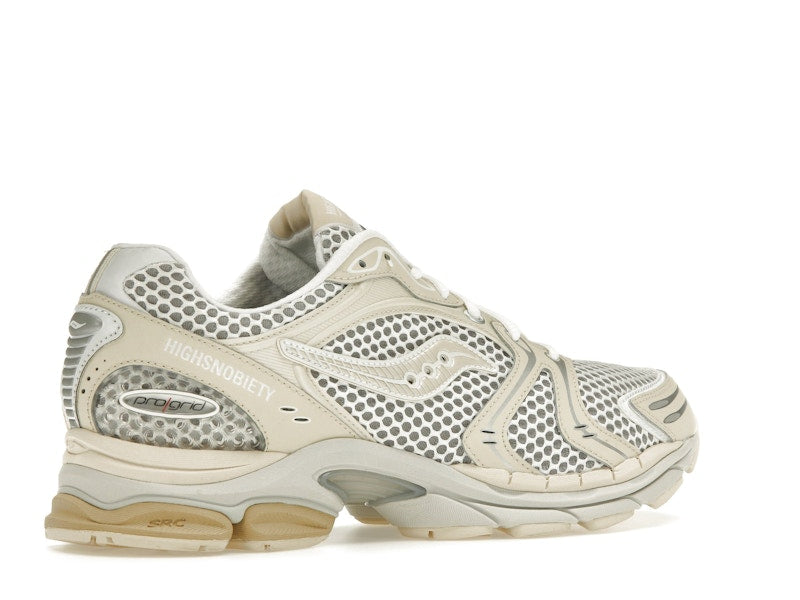 Saucony ProGrid Triumph 4 Highsnobiety Cream