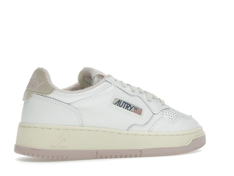 Autry Medalist Leather Low White Powder Pink (Women's)
