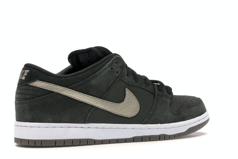 Nike SB Dunk Low Sequoia White Gum
