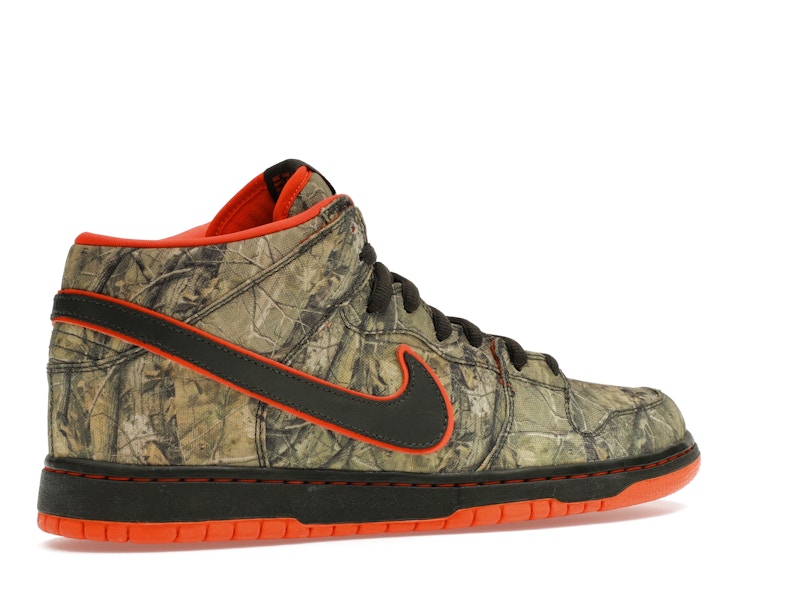 Nike SB Dunk Mid Real Tree Camo