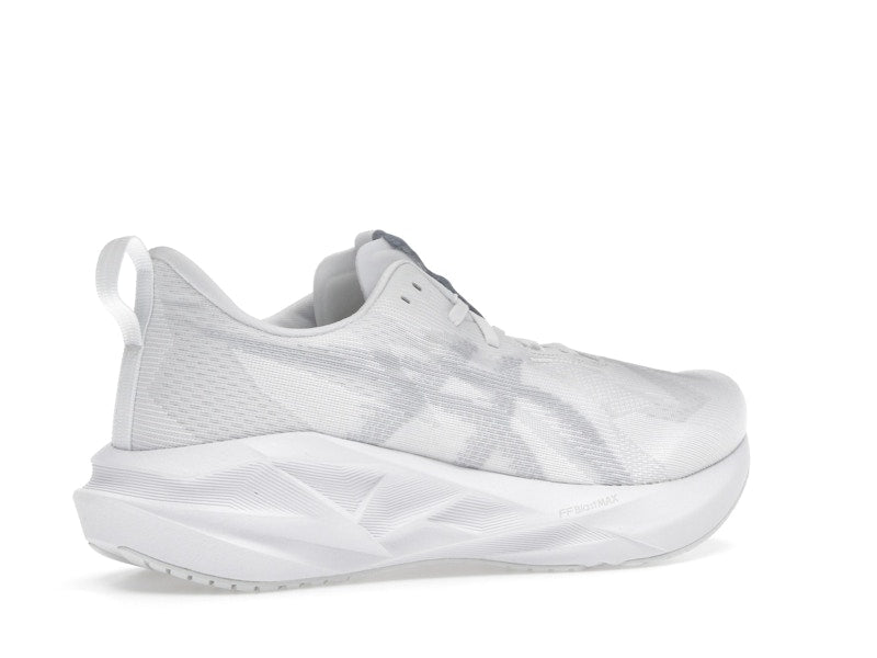 ASICS Novablast 5 White Piedmont Grey