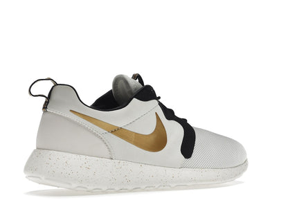 Nike Roshe Run Gold Trophy