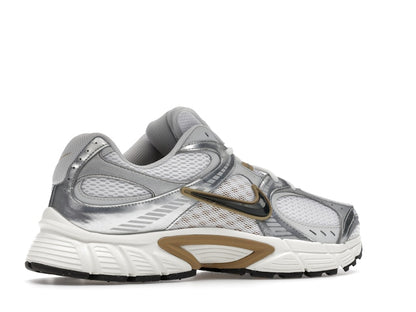 Nike V5 RNR Parachute Beige Metallic Pewter