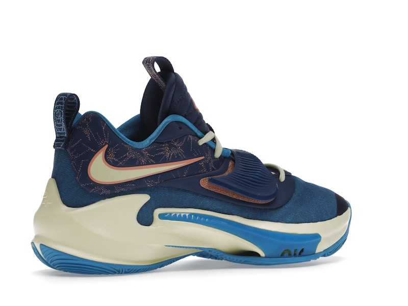 Nike Zoom Freak 3 Everlasting Love