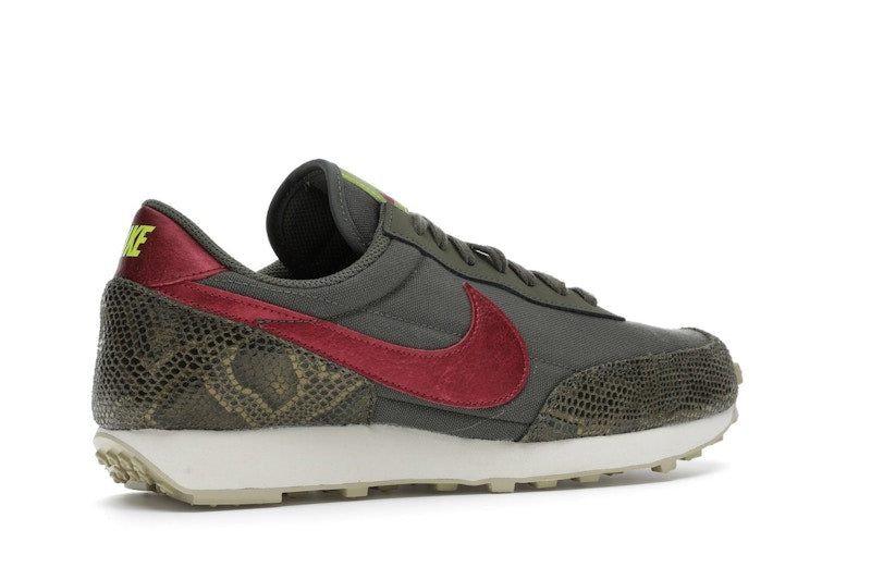 Nike Daybreak Medium Olive Worn Brick (Women's)