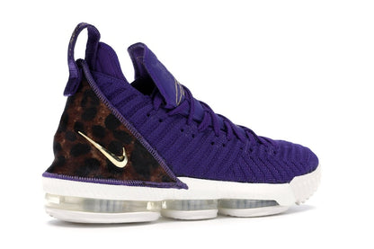 Nike LeBron 16 King Court Purple