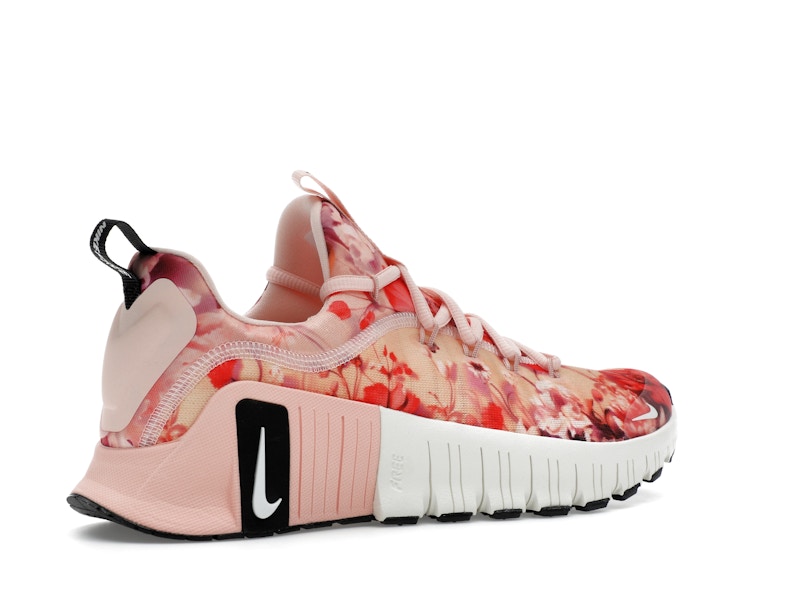 Nike Free Metcon 6 AMP Washed Coral Black Sail (Women's)