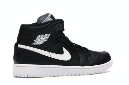 Jordan 1 Retro Mid Black White