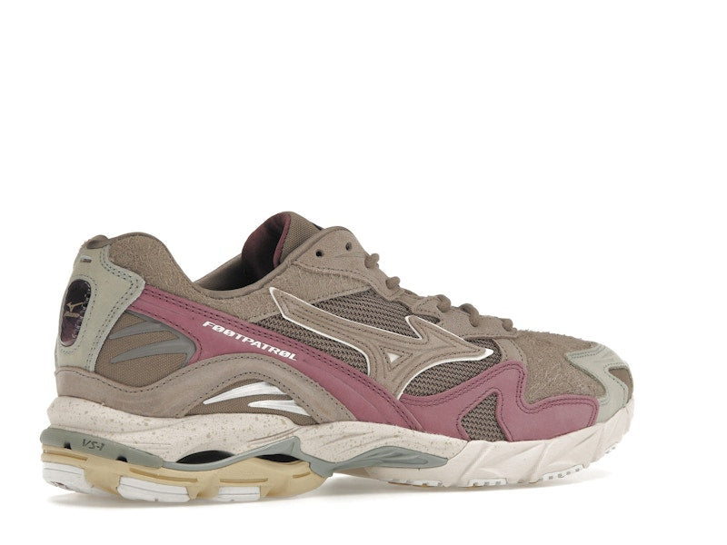 Mizuno Wave Rider 10 Footpatrol Rust