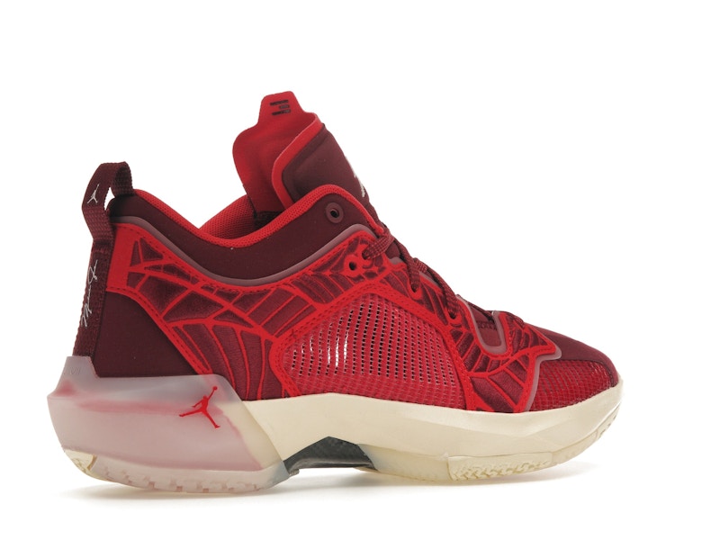 Jordan 37 Low Lift Up (Women's)