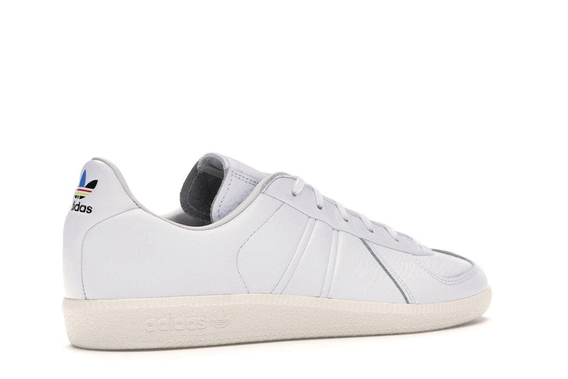 adidas BW Army Oyster Holdings