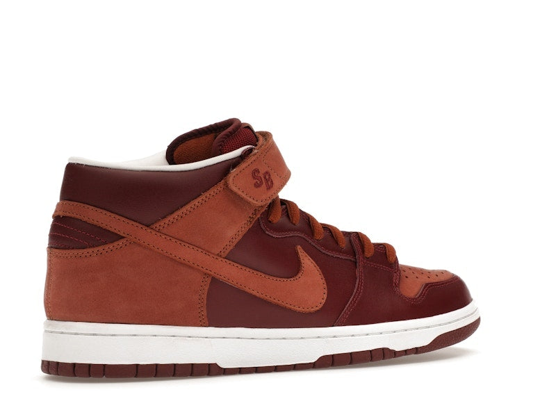 Nike SB Dunk Mid Team Red Pony
