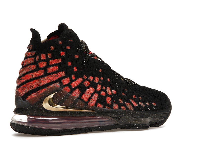 Nike LeBron 17 Courage