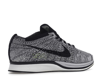 Nike Flyknit Racer Oreo