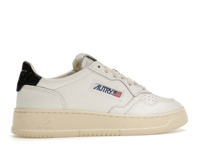 Autry Medalist Leather Low White Black Tab (Women's)