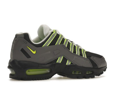 Nike NDSTRKT Air Max 95 Neon