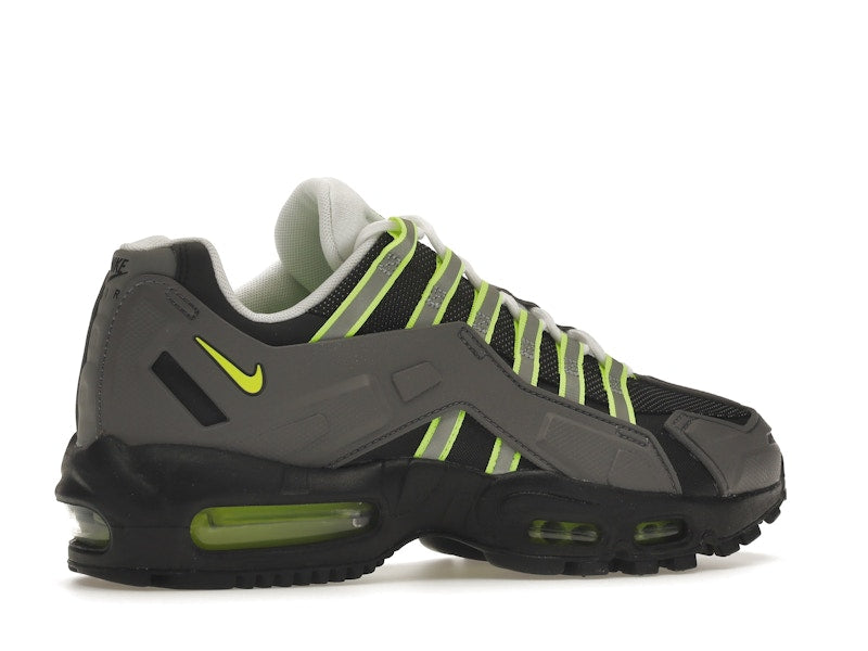 Nike NDSTRKT Air Max 95 Neon