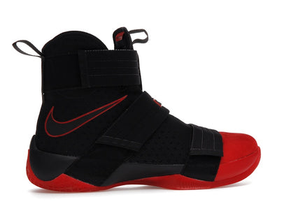 Nike LeBron Zoom Soldier 10 Un-Cleated