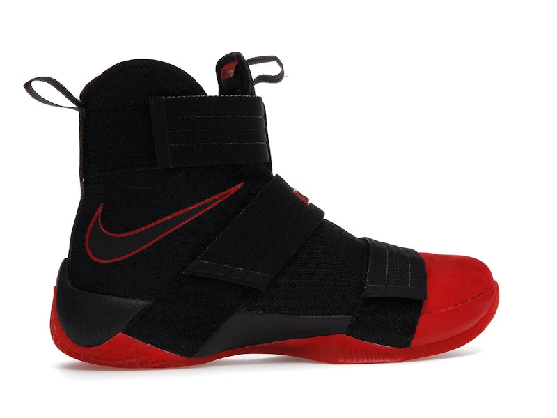 Nike LeBron Zoom Soldier 10 Un-Cleated
