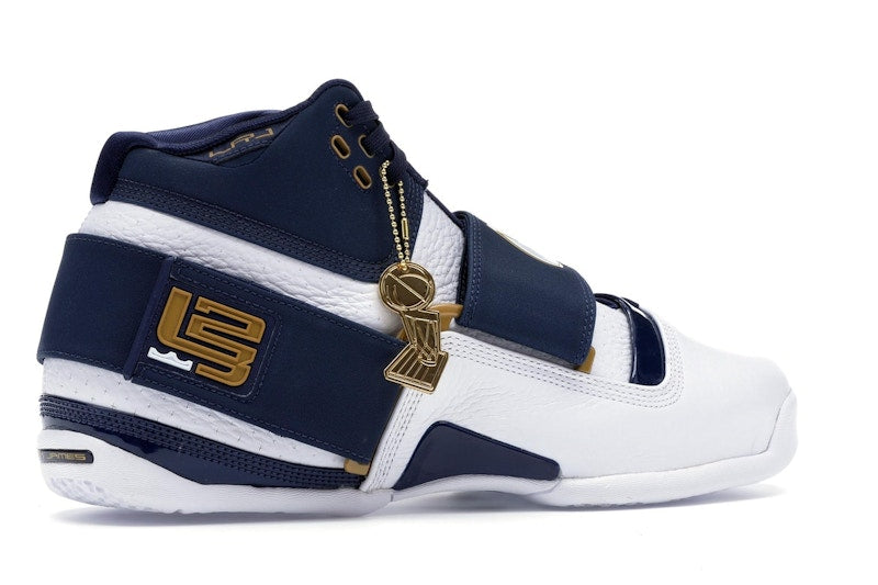 Nike LeBron Zoom Soldier 1 Think 16 25 Straight