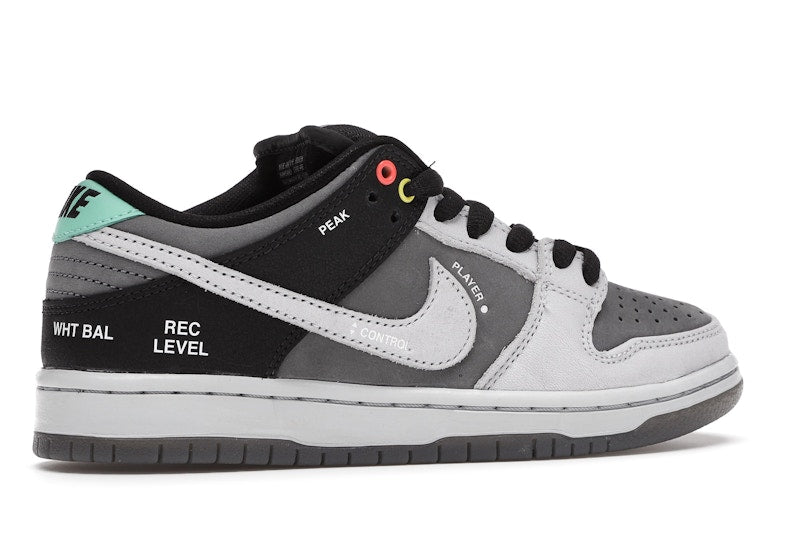 Nike SB Dunk Low VX1000
