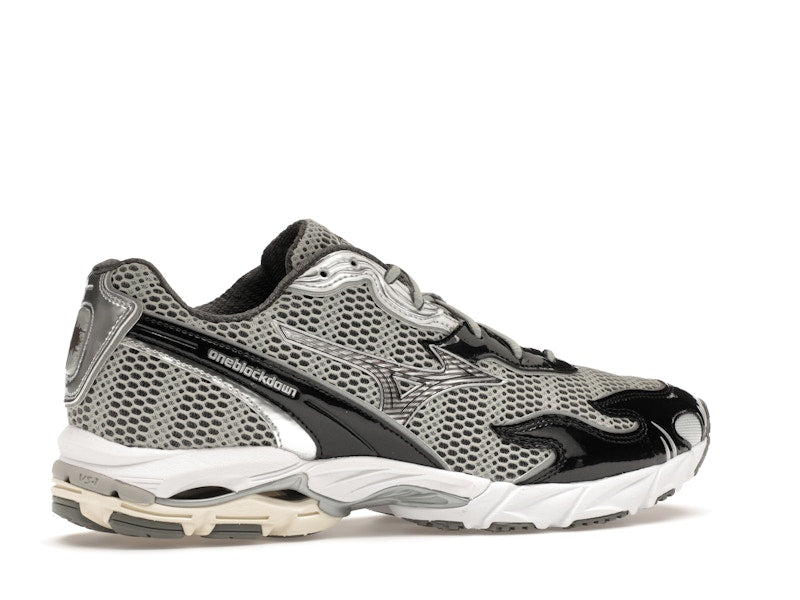 Mizuno Wave Rider 10 Flame Wave One Block Down Onyx