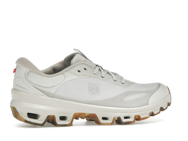 On Running Cloudventure 2 LOEWE Sand