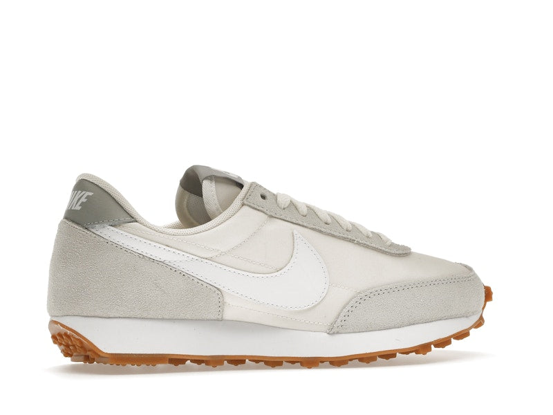 Nike Daybreak Pale Ivory Light Smoke Grey (Women's)