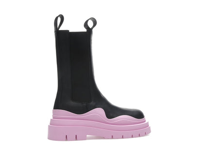 Bottega Veneta Tire Chelsea Boot Black Gloss (Women's)