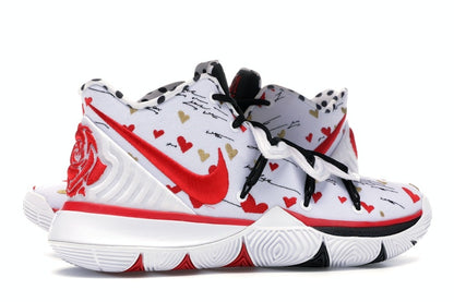 Nike Kyrie 5 Sneaker Room Mom White