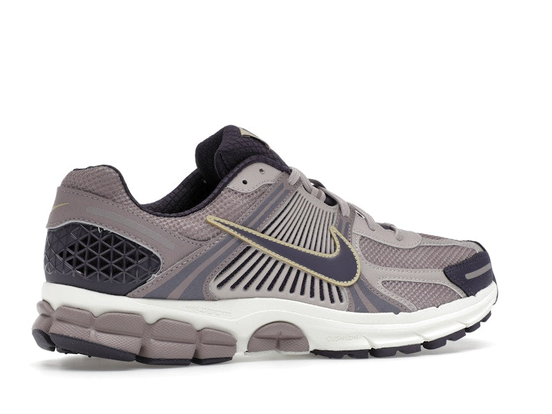 Nike Zoom Vomero 5 Platinum Violet