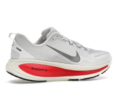 Nike Vomero 18 Platinum Tint Siren Red Light Smoke Grey Metallic Pewter