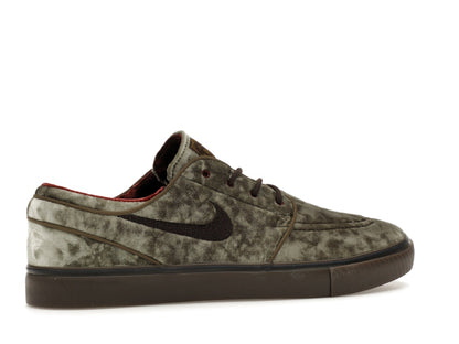 Nike SB Zoom Janoski OG+ SE Medium Olive Baroque Brown Dark Team Red Velvet Brown