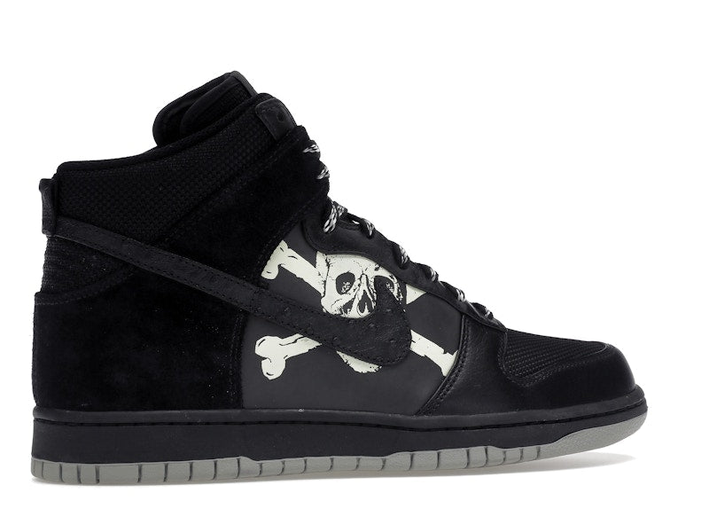Nike Dunk High St. Pauli