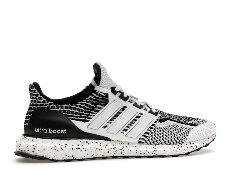 adidas Ultra Boost 5.0 DNA Cloud White Black