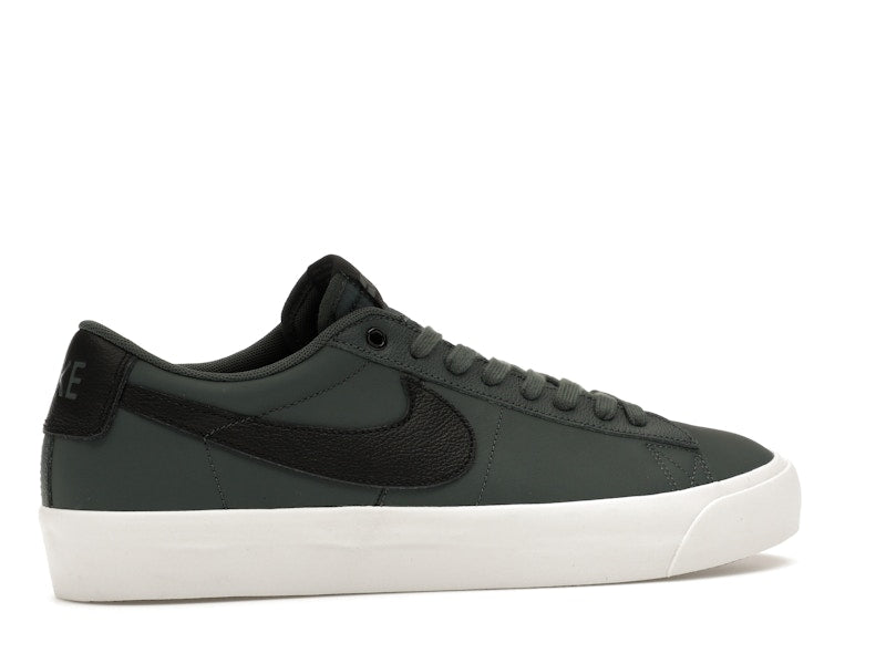 Nike SB Zoom Blazer Low Pro GT Vintage Green