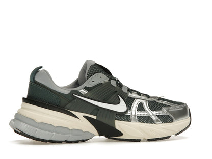 Nike V2K Run Vintage Green