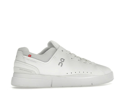 On The Roger Advantage All White (Women's)