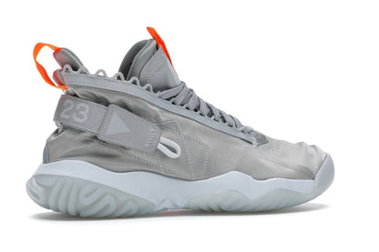 Jordan Proto React Wolf Grey Total Orange