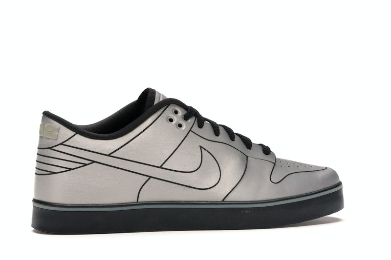 Nike Dunk Low 6.0 SE Delorean DMC-12