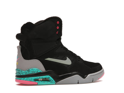 Nike Air Command Force Spurs