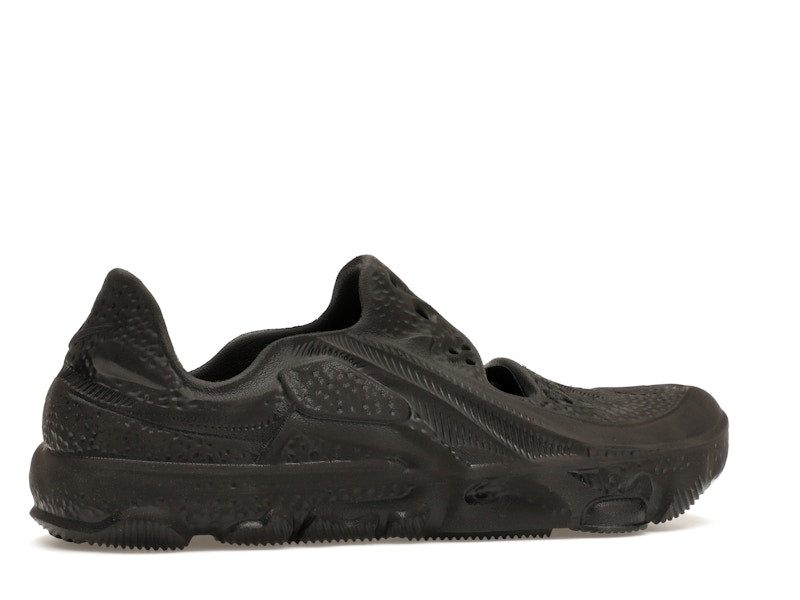 Nike ISPA Universal Black