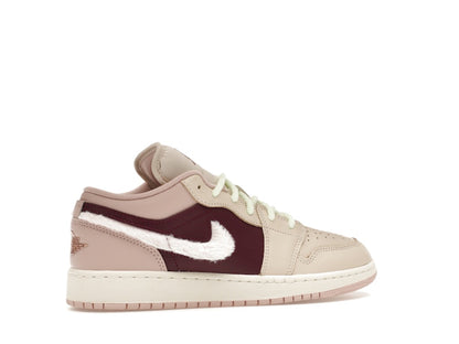 Jordan 1 Low SE Fur Swoosh (GS)