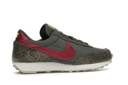 Nike Daybreak Medium Olive Worn Brick (Women's)