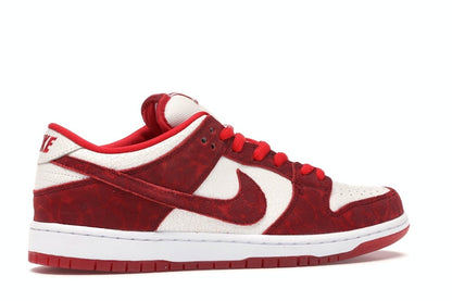 Nike SB Dunk Low Valentine's Day (2014)