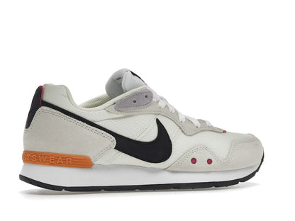 Nike Venture Runner Coconut Milk Light Curry (Women's)
