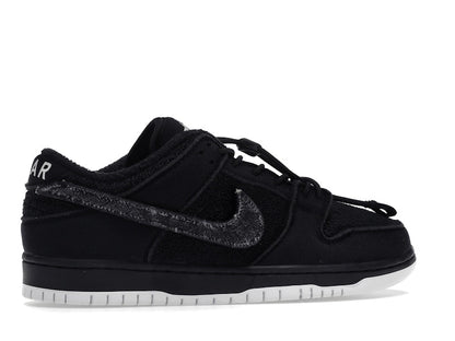 Nike SB Dunk Low Gnarhunters