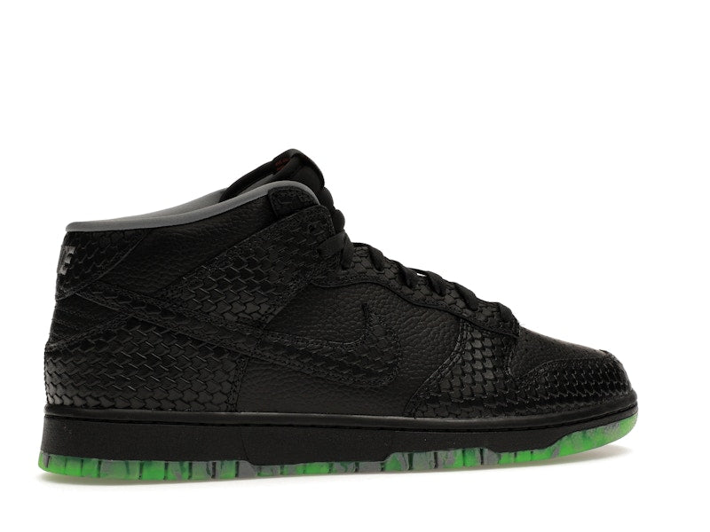 Nike Dunk Mid Premium Halloween Headless Horseman