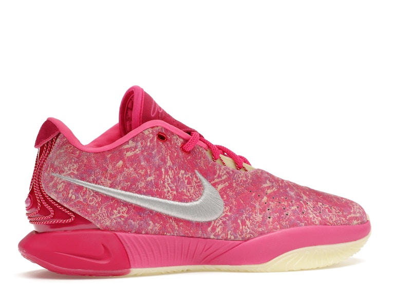 Nike LeBron 21 The World Is Your Oyster