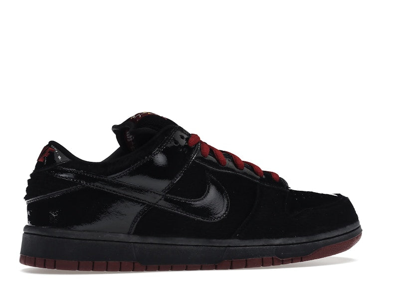 Nike SB Dunk Low Mafia